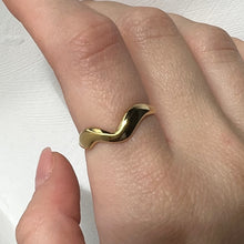 Load image into Gallery viewer, Eliza Ring Gold
